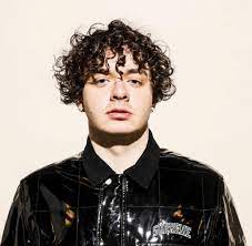 It ranked at number 2 on the billboard hot 100. Jack Harlow Der Neue Hip Hop Star Ist Ein Weisses Mittelschichtkid Welt