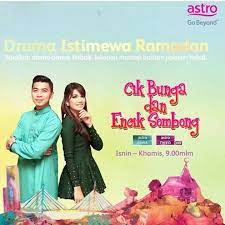 Malam ini ada cerita cik bunga encik sombong beraya bertiga. Cik Bunga Cik Sombong Posts Facebook