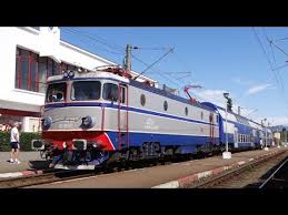 Termin treburile tarziu si am tren dimineata. Trenul Ir 1836 In Gara Targu Jiu Youtube