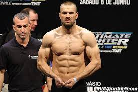 Ufc fighter from czech ,fighting out of london shoot fighters and signed to elite mma agency. Karlos Vemola Anthony Smith And Four Others Cut From The Ufc Mma Daily News