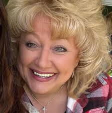 Happy Birthday to Mrs. Mahall and Lori tomorrow! 🎉