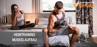 Ein trainingsplan wird dir dabei helfen, nicht ziellos in das leere zu trainieren. Heimtraining Trainingsplan Muskelaufbau Zu Hause