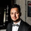 Angelika Hense ... Annika Hensel auf xing.com