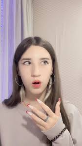 вот такое только в параллельной вселенной🤫 #коралинавстранекошмаров  #вынемоямама #мама #жиза #тренд #fakebody #elbruso #puf #fakeall #комфорт  #nstwish #on #красота #рекомендации #foryoupage #fyp #rge ...