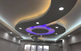 Alçıpan asma tavan söz konusu olduğunda, tasarımın tam yüzey çözümleri ya da tavan mahrutların kısmi kullanımı için gerekip gerekmediği konusunda yaratıcılık. Evinizin Havasini Degistirecek Asma Tavan Modelleri Homify