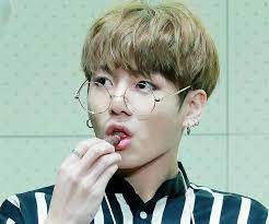 Sempat Dinobatkan Menjadi Pria Tertampan Jungkook Bts Dikagumi Sesama Selebritas Potensi Bisnis