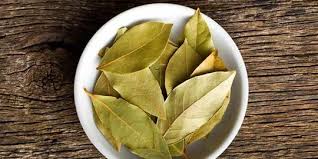 Air rebusan daun salam dapat membantu meningkatkan sirkulasi dan mengurangi daun salam dapat kamu gunakan untuk mengatasi masalah pencernaan dan mual. 7 Manfaat Daun Salam Bagi Kesehatan Cegah Penyakit Jantung Merdeka Com