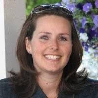 Jenny Faught's Instagram, Twitter & Facebook