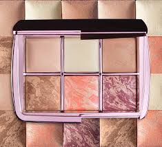 What i love about these powders is that the effect is so subtle, but they come together to give you such a perfected look. Hourglass Ambient Lighting Edit Palette Volume 4 The Memo