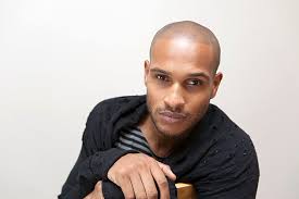 Lifetsyle portraits of Lloyd Nwagboso for Skalp