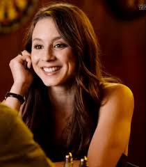 Emily's storyline dwindled down after Ali returned : r/PrettyLittleLiars