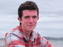 Faye Costa's Instagram, Twitter & Facebook