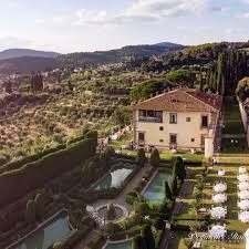 Wedding Villa In Tuscany Villa Gamberaia In Tuscany A Stunning Outdoor Countryside Wedding Italian Wedding Venues Italy Wedding Tuscany Villa