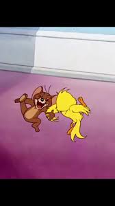 Tom traps Jerry and the chick with a train 🧀🐥