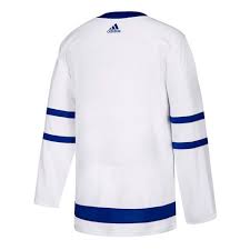 The official 2020 roster of the toronto maple leafs, including position, height, weight, date of birth, age, and birth place. Toronto Maple Leafs Jerseys Tagged Shop Realsports