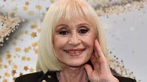 Ha muerto raffaella carrá a los 78 años. Xaje714foeflqm