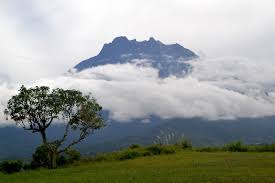 Gunung kinabalu terdapat di sabah, malaysia. Tandang Ke Taman Nasional Kinabalu Sabah Duniaindra