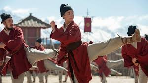 La leggenda del personaggio di mulan (letteralmente fiore di magnolia) è antica e radicata in tutta la cina e risale ad una breve ballata pensata per incoraggiare le giovani ad essere. Disney Mulan Credits Thanks Groups Linked To China Detention Camps