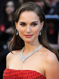 However, there are beauties of a jewish descend who have cut Pin On Beautiful Jewish Women