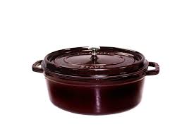 Simply select the desired function, and an internal sensor automatically calculates the time required for perfect results. Staub Oval Cocotte 6 5l 7quart 13x10x10 1 2 Aubergine Eggplant Amazon Com Home Kitchen Staub Cookware Aubergine Staub
