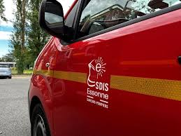 Photo Violent accident de scooter en Essonne : le conducteur entre la vie ...