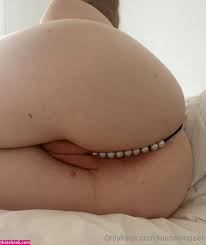 Hummingael Nude OnlyFans Photos 3 - intimate moments revealed