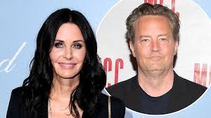 Courteney cox, 15 июня 1964 • 56 лет. Courteney Cox Shares Photo With Her On Screen Husband Matthew Perry