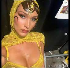Pour moi la femme la plus belle du monde c'est forcément une femme voluptueuse car ça doit être une femme sur qui tous les absolument pas les femmes qu'on veut nous imposer et nous faire passer pour les plus belles, donc pas miss france, pas miss. Bella Hadid La Plus Belle Femme Du Monde Selon La Science Et Le Nombre D Or Purepeople