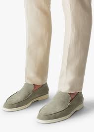 The thin innermost layer is cut off to create a thin, soft material. Summer Walk Moccasin In Suede Greenery Loro Piana