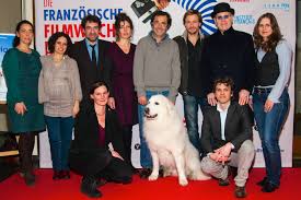 Check spelling or type a new query. Film Belle Und Sebastian Pyrenaenberghundin Erobert Die Herzen