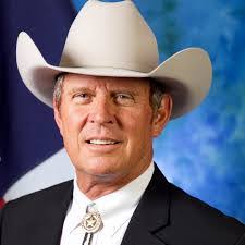 Troy Adler's Instagram, Twitter & Facebook