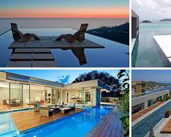 صورة Swimming pool with an island