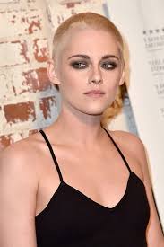 Kristen Stewart dẫn đầu top sao nữ cạo đầu đẹp hơn để tóc