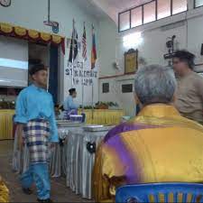 Kuala terengganu's sultan mahmud airport (tgg) has around half a dozen flights per day to kuala lumpur (1 hour) on malaysia airlines and airasia. Photos At Sekolah Menengah Sains Kuala Terengganu Sester School