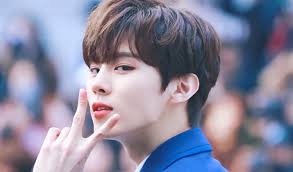 Kim woo seok (김우석), kevin leinster jr. Mnet Vs Kim Wooseok K Pop Amino