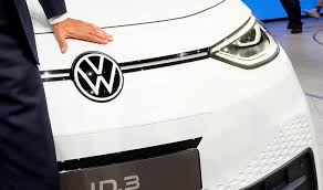 analysis carmakers wake up to new pecking order as chip crunch intensifies reuters