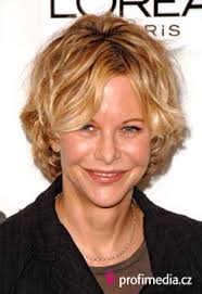 Meg ryan icona di stile nella commedia americana. Meg Ryan Acconciature Delle Star Su Happyhair