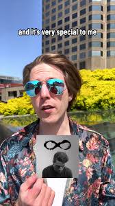 When we BOTH want the spotlight 🤣🎶 #viral #trending #music #spotligh...