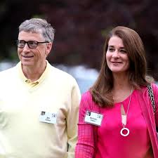 Bill gates ile eşi melinda tarafından yapılan ortak açıklamada, 27 senelik evlilik süresince gelişen ortak değerlerin süreceği ve bazı ortaklıkların devam edeceği ifade edildi. Dxmx03soujtu8m