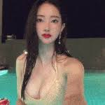 Han seo hee đưa ra loạt từ khóa khiến netizen cho rằng cô nàng sắp bóc phốt nhiều điều. Kpop Fans Create Change Org Petition To Put Han Seo Hee In Jail For Telling The Truth And Exposing Problematic Male Idols Celebrity News Gossip Onehallyu