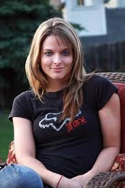 Ice Truckers Aibob Lisa Kelly The Hot Ice Road Trucker O Girl Is Unbelievable Doing The Dam Thing Lisa Kelly Lisa Kelly Trucker Ice Road Truckers Lisa