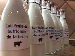 → lait cru, à conserver à +4°c max→ date limite de consommation j+3. Vente Directe A La Ferme Famille Graf Et Voila Notre Grande Nouveaute Le Lait De Bufflonne De Notre Propre Ferme Fait Son Apparition Sur Nos Etals Ce Produit Est