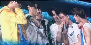 Meski demikian, penggemar mencurahkan dukungan tulus mereka . Mengaku Stress Bambam Terlihat Menangis Di Pertengahan Konser Got7 Nestival 2018 Di Bangkok Inikpop