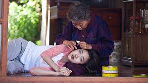In a film and television career spanning over five decades. All About Senior Korean Actress Youn Yuh Jung Profile Husband Son Movies And Tv Shows Channel K