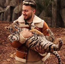 693 3b begenme 31 1b yorum instagram da 𝐄𝐧𝐞𝐬 𝐁𝐚𝐭𝐮𝐫 enesbatur yeni kaplanim cesur photo instagram wildlife