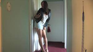 Pee desperation: Pee Desperation - video 3 - ThisVid.com