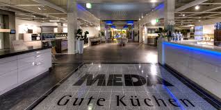 Mit lieferando.de wirst du zum kulinarischen weltenbummler, denn hier versammeln sich unglaublich viele küchenrichtungen unter. Meda Kuchen Und Die Expansion Geht Weiter Moebelkultur De