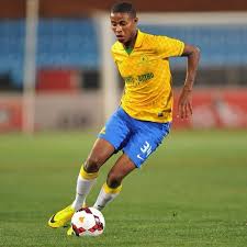 His body weight which is commensurate with his great height was last listed as 170 kg or 375 lbs. Sundowns Midfielder Bongani Zungu Pays Huge Lobola Ekasi News Online
