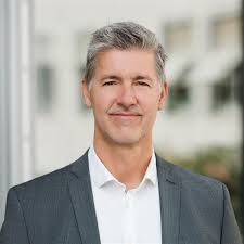 Dipl.-Ing. Iris Busch