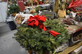 See more ideas about christmas crafts, christmas ornaments, pinecrest. Pinecrest Tree Farm Helps Sunland Residents Find The Perfect Christmas Tree Local News Beatricedailysun Com